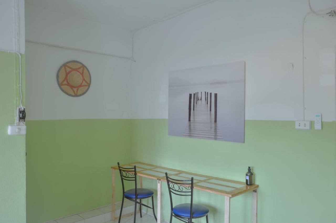 Aparthotel Better House 佰特客栈 Chiang Mai Exterior foto