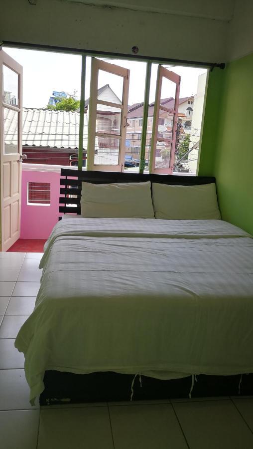 Aparthotel Better House 佰特客栈 Chiang Mai Exterior foto